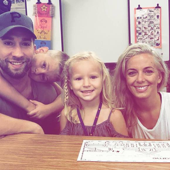 Meet your Posher, Chrystal - Picture 1 of 1